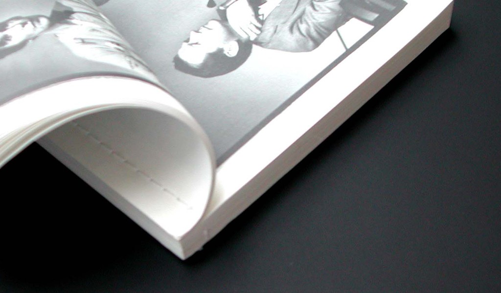 couture singer au pli façonnage à la japonaise